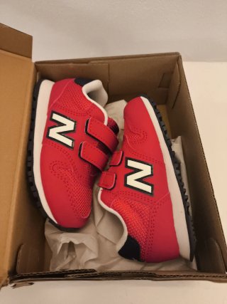 Scarpe neonato New Balance rosse