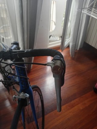 Bicicleta de carretera Giant Defy