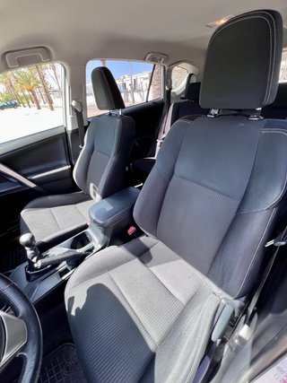 Toyota RAV4 2014