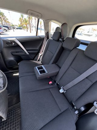 Toyota RAV4 2014