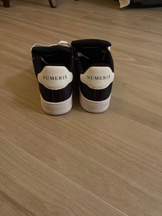 Zapatillas Numeris Negras - Talla 42