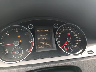 Volkswagen Passat 2010