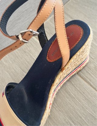 Sandalias Cuña Tommy Hilfiger Beige y Azul