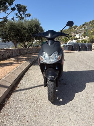 Yamaha Jog R Negra IMPECABLE Y DE SERIE
