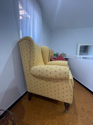2 Sillones Orejeros Hechos a Mano