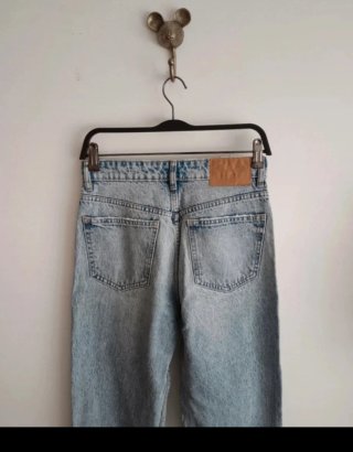Vaqueros rectos Zara