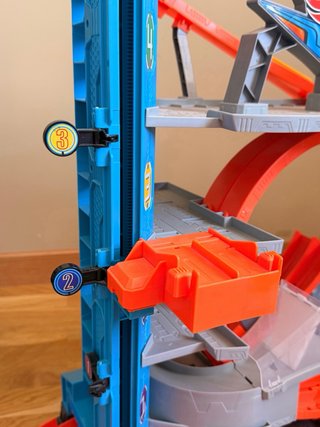 Hot Wheels Ultimate Garage Tiburón