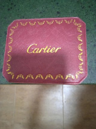 Pulsera LOVE Cartier Roja