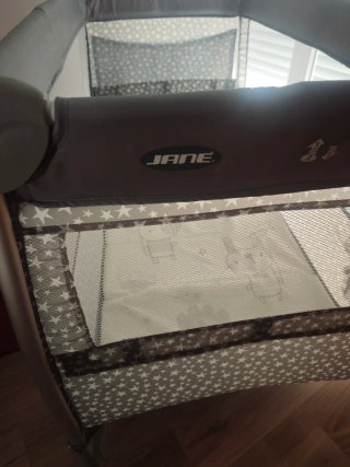 Cuna de viaje Jané con colchón extra