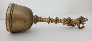 Campana Hindú de latón con Figura