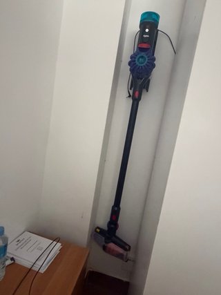 Aspiradora Dyson V10 Konical