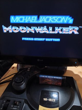 Sega Mega Drive 16-BIT Negra