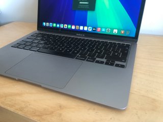 MacBook Air 13 2020 i5 Quad 500GB LEER
