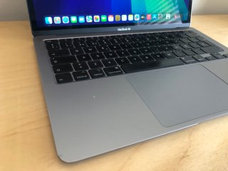 MacBook Air 13 2020 i5 Quad 500GB LEER