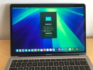 MacBook Air 13 2020 i5 Quad 500GB LEER