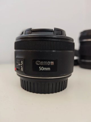 Canon EOS 200D + 3 objetivos
