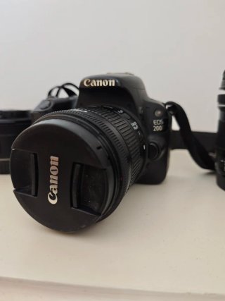 Canon EOS 200D + 3 objetivos