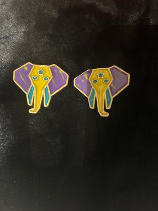 Pendientes de elefante esmaltados Hechos a mano
