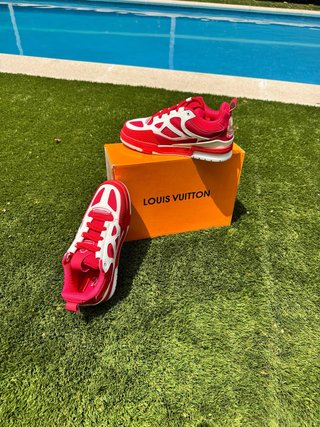 Louis Vuitton Rojas Talla 42 Nuevas Caja