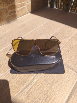 Gafas de sol Tom Ford doradas y amarillas