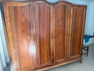 Armário antiguo madera