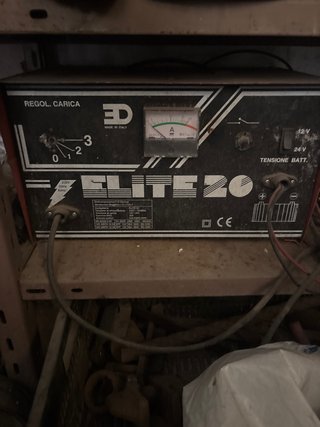 Cargador Batería Profesional ELITE 20