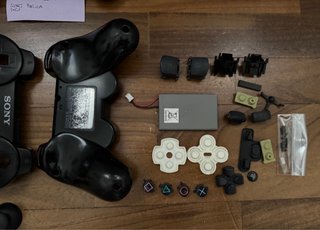 3 Controller PlayStation NON Funzionanti