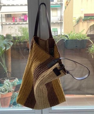 Bolso rayas rafia de Massimo Dutti