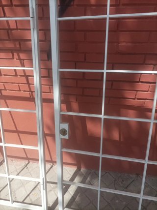 2 Puertas Rejas Blancas