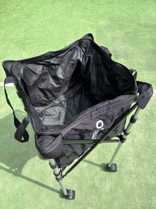 Cesta Plegable con Ruedas para Bolas
