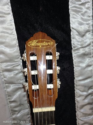 Guitarra Flamenca