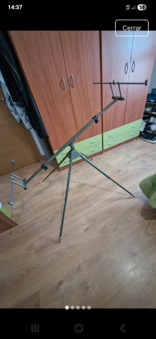 Trípode para cañas de pescar
