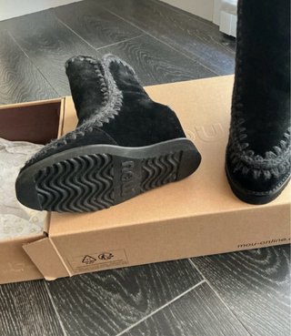 Mou Botas Cuña Negras