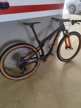 Bicicleta KTM Scarp Carbono MTB talla M