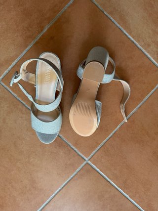 Sandali eleganti CORA FERRES argento glitter n.38