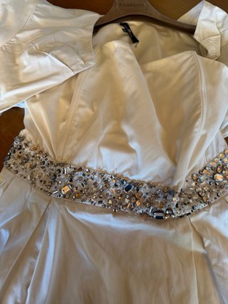 Abito Elisabetta Franchi bianco con pietre