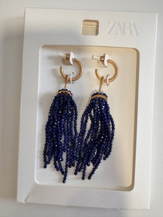 Pendientes Zara largos con cuentas