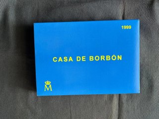 Colección III centenario de la casa de Borbón.