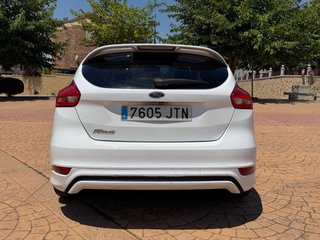 Ford Focus 1.5 TDCi 120 CV ST-Line
