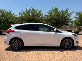 Ford Focus 1.5 TDCi 120 CV ST-Line