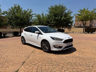 Ford Focus 1.5 TDCi 120 CV ST-Line