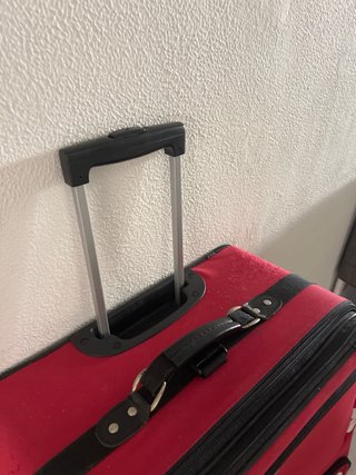 Maleta Grande American Tourister Roja