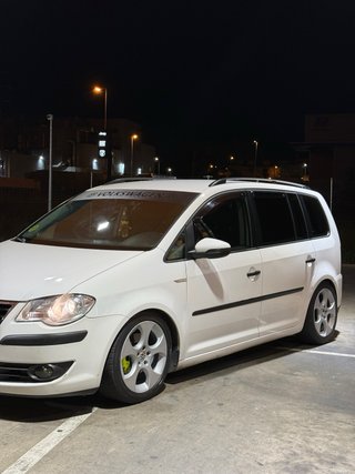 Volkswagen Touran 2010
