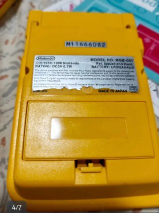 Nintendo Game Boy Pocket Amarilla