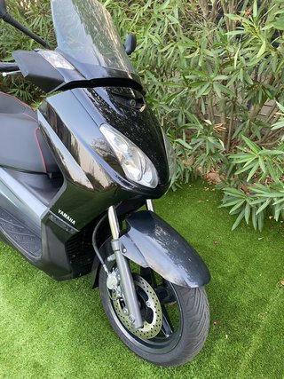 Yamaha XMAX 125 con motor de 250cc