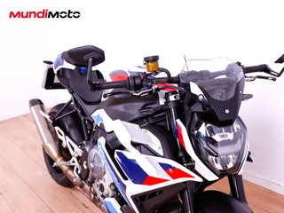 BMW M 1000 R