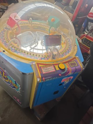 Máquina Recreativa Cyclone ICE