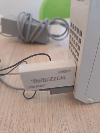 Consola Wii Blanca + 8 Juegos