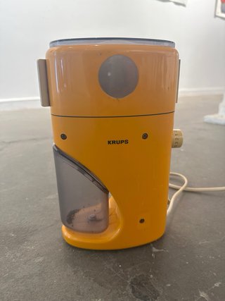 Molino de café Krups vintage naranja para reparar