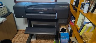 Plotter HP DesignJet 800 (Averiado)